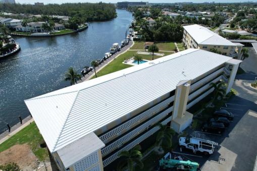 HOA Building After Commercial Roof Installation in Fort Lauderdale, FL