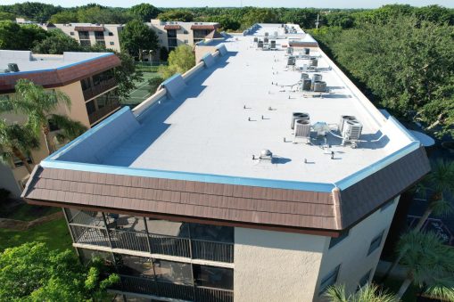 CRI-903_Plantation-Raquet-Club