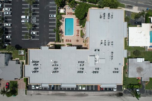 Lado-Del-Rio-Condominiums-re-roof-1