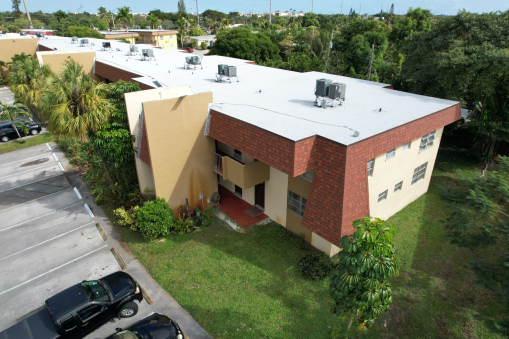 Lauderdale Oaks Condo Complex Completed Commercial Reroofing in Lauderdale Lakes, FL