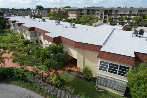 Lauderdale Oaks Condo Complex Completed Commercial Reroofing in Lauderdale Lakes, FL