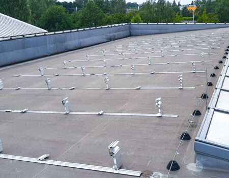 commercial roof in need of Roof Inspections in Fort Lauderdale, FL